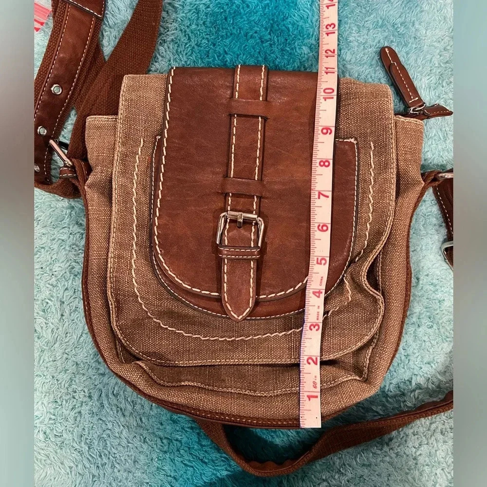 🍁4/$15 Hilary Radley Crossbody bag🍁 - Picture 5 of 10